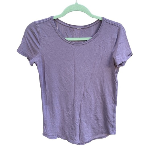 lululemon athletica Tops - LULULEMON PURPLE ACTIVE TEE